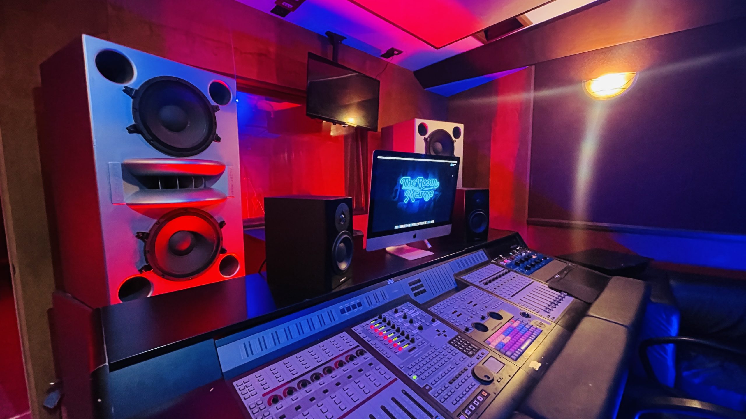Burbank Recording Studio - 12 Hrs Promo Deal - The Room
